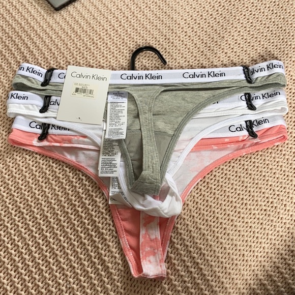 Calvin Klein 3pc Bikini Thongs - BNWT - Picture 2 of 3